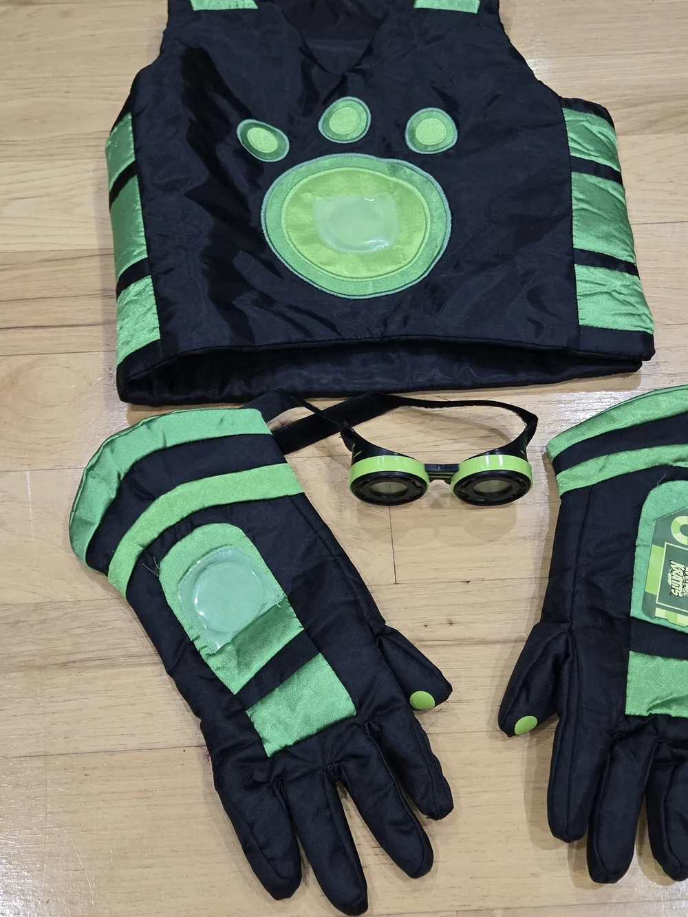 Kids Black Vest with Neon Green Paw Design